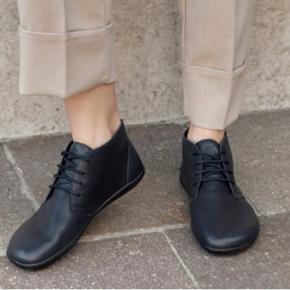 Vivo Barefoot Leather Shoes - Picture 2 of 11